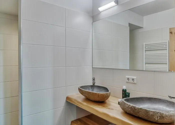 בית נופש Edelweisshaus Top 1 *